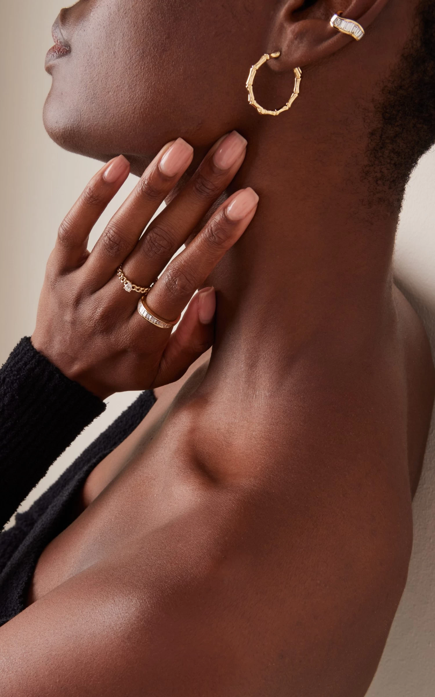 18K Yellow Gold Diamond Chain Link Ring 4 18K Yellow Gold Diamond Chain Link Ring - Image 2