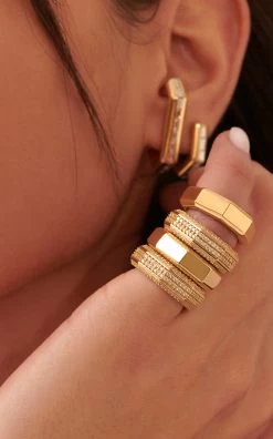 18K Gold Pavé Diamond Bubble Ring