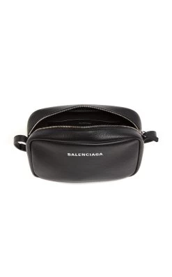 Balenciaga Everyday Medium Leather Camera Bag -Lady Fashion Store balenciaga black everyday cam bag m 4