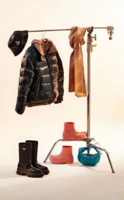 Balenciaga Logo-Knit Wool Scarf