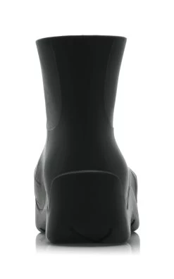 Bottega Veneta Puddle Boots -Lady Fashion Store bottega veneta black the puddle boot matt rubber 2