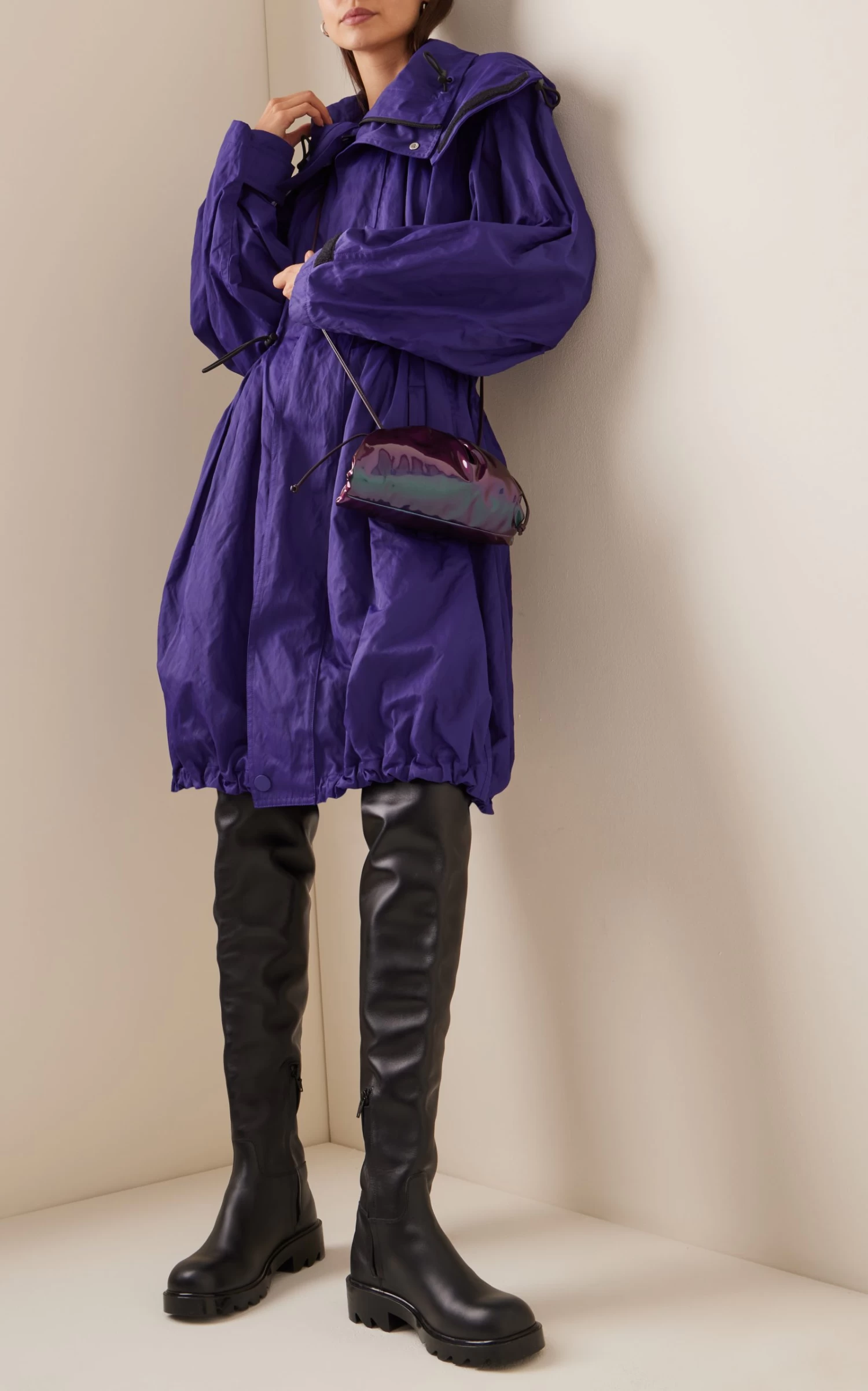 Bottega Veneta The Mini Pouch Metallic Leather Clutch 4 Bottega Veneta The Mini Pouch Metallic Leather Clutch - Image 2