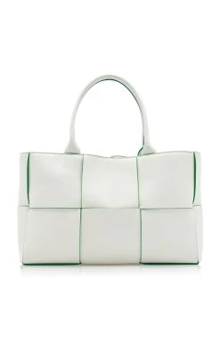 Bottega Veneta The Arco Medium Leather Tote Bag -Lady Fashion Store bottega veneta white the arco medium leather tote bag 2