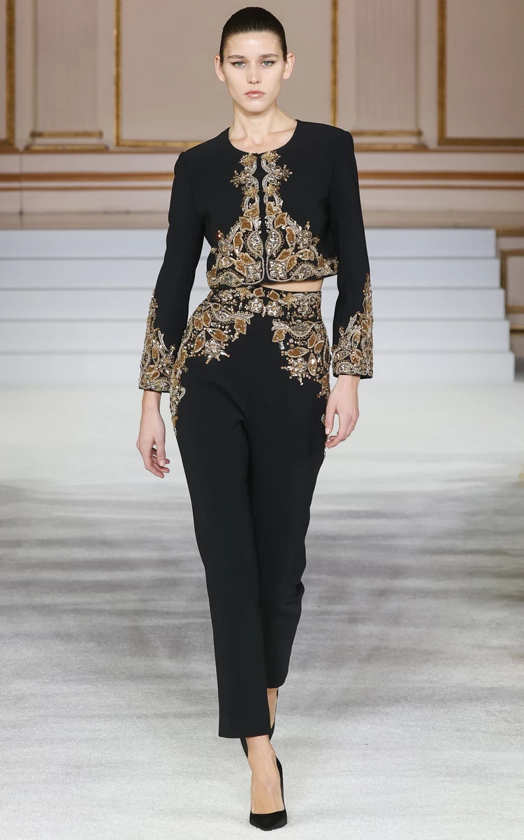 Carolina Herrera Embroidered Cropped Straight-Leg Pants 3 Carolina Herrera Embroidered Cropped Straight-Leg Pants