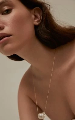 Lover 14K Yellow-Gold Baroque Peal Necklace -Lady Fashion Store charms company white lover 14k yellow gold baroque peal necklace 2