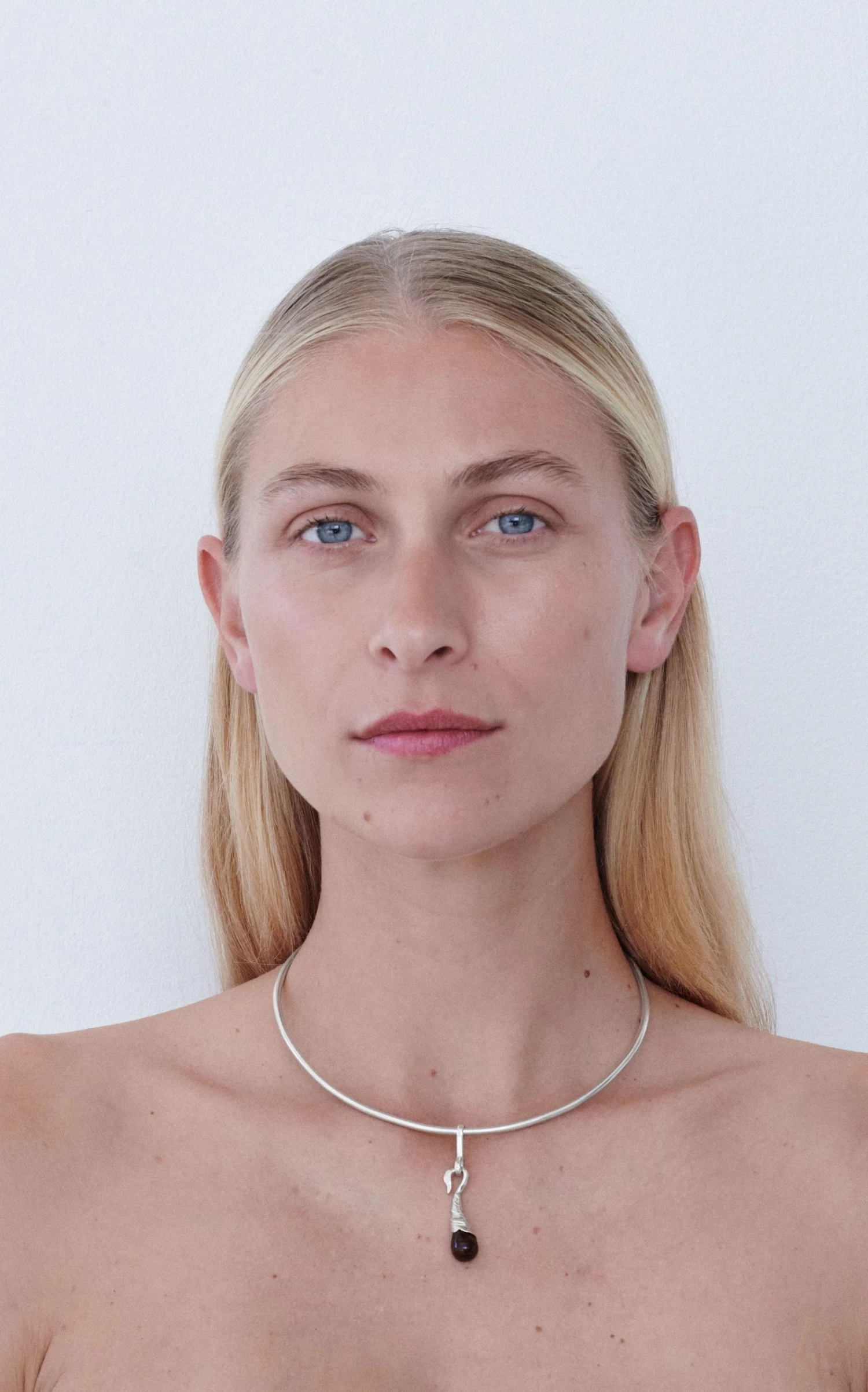 Swan Sterling Silver & Quartz Necklace 5 Swan Sterling Silver & Quartz Necklace - Image 3