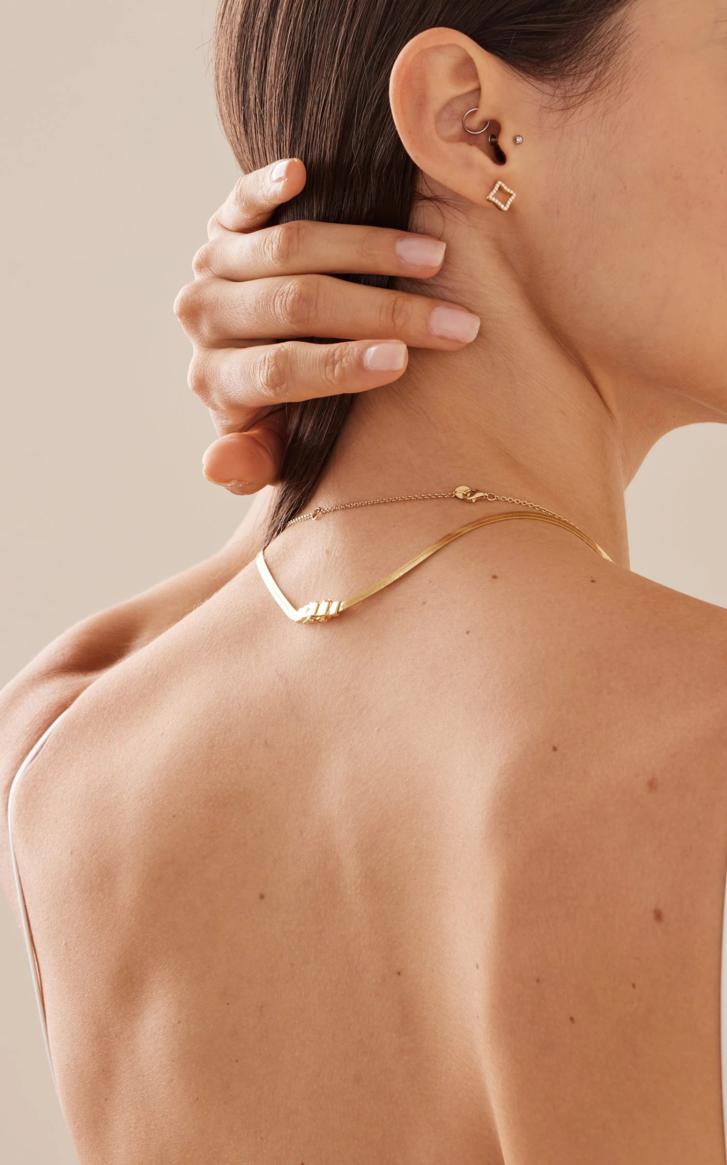 Allure Mismatched 18k Yellow Gold Diamond Earrings 4 Allure Mismatched 18k Yellow Gold Diamond Earrings - Image 2