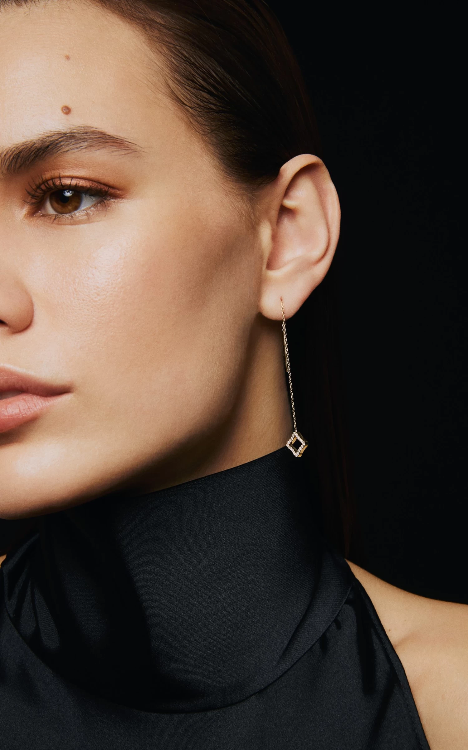 Allure Mismatched 18k Yellow Gold Diamond Earrings 8 Allure Mismatched 18k Yellow Gold Diamond Earrings - Image 6