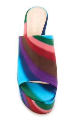 Holly Printed Satin Platform Mules -Lady Fashion Store gianvito rossi multi holly mule hypno 2