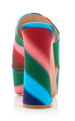 Holly Printed Satin Platform Mules -Lady Fashion Store gianvito rossi multi holly mule hypno 4