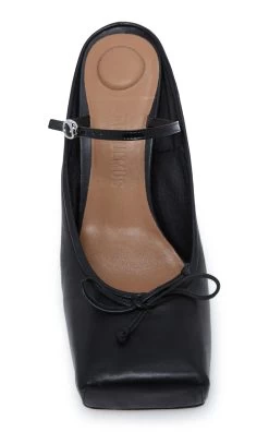 Jacquemus Leather Ballet Pumps -Lady Fashion Store jacquemus black les chaussures ballet 2