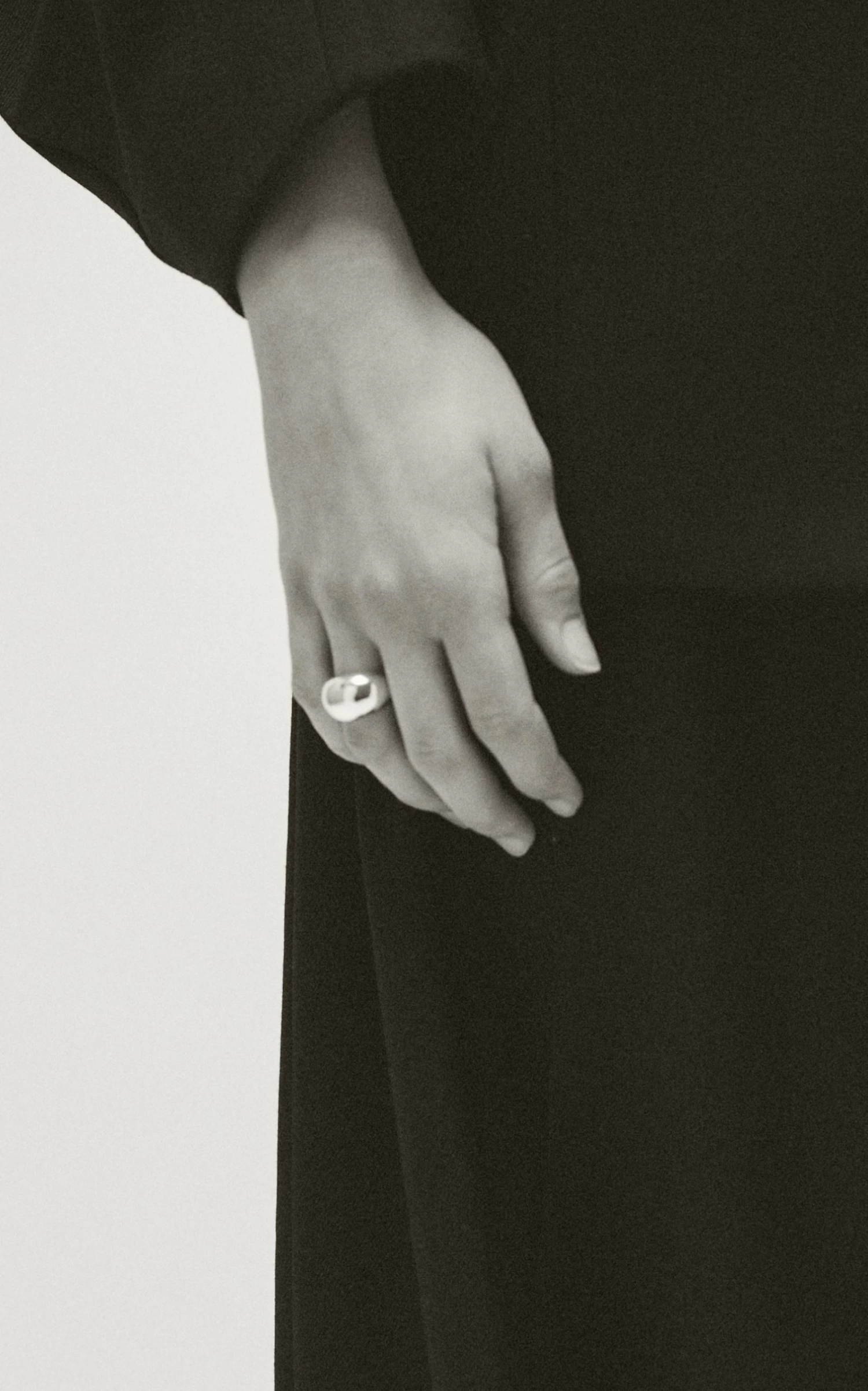 The Leah 925 Sterling Silver Ring 6 The Leah 925 Sterling Silver Ring - Image 4