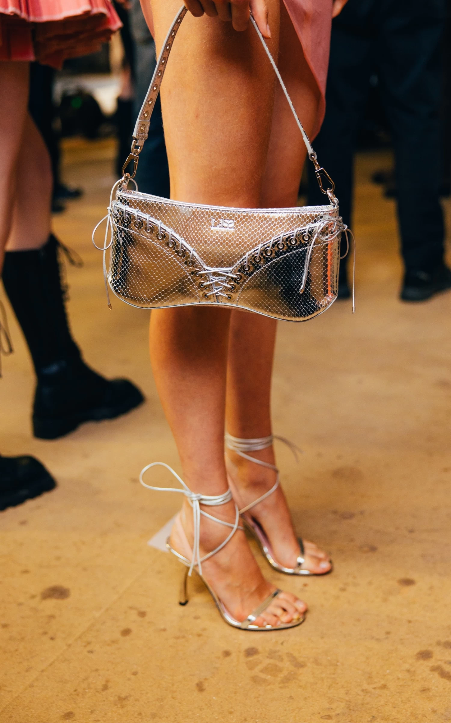 Cleavage Metallic Python Embossed Leather Bag 3 Cleavage Metallic Python Embossed Leather Bag