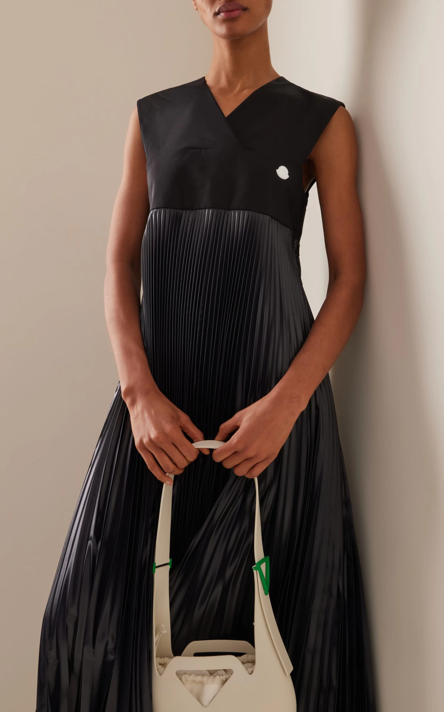 4 Moncler Hyke Plisse Maxi Dress 4 4 Moncler Hyke Plisse Maxi Dress - Image 2