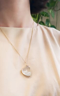 Amora 18K Yellow Gold Diamond Necklace