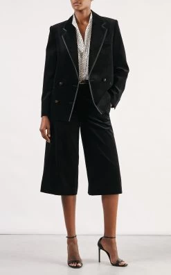 NILI LOTAN Ilford Wool Gaucho Pants -Lady Fashion Store nili lotan black ilford wool gaucho pants 2