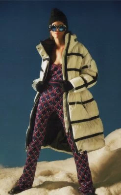 Paco Rabanne Printed Cropped Top -Lady Fashion Store paco rabanne multi printed cropped top 3