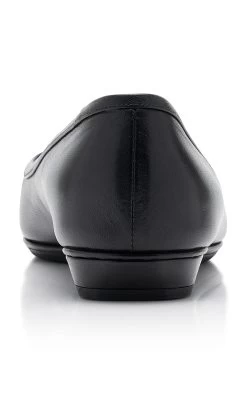 The Row Claudette Leather Flats 10 The Row Claudette Leather Flats -Lady Fashion Store the row black claudette flat 3