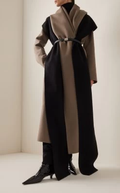 The Row Dodi Hooded Cashmere Scarf -Lady Fashion Store the row black dodi scarf 3