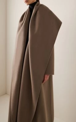 The Row Adia Draped Cashmere Coat 7 The Row Adia Draped Cashmere Coat -Lady Fashion Store the row neutral adia coat 1