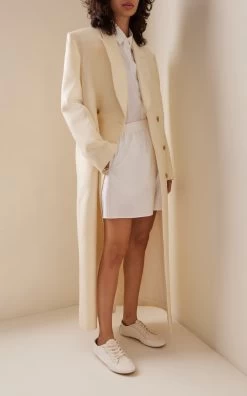 The Row Gunther Cotton Shorts 8 The Row Gunther Cotton Shorts -Lady Fashion Store the row white gunther cotton shorts 1