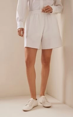 The Row Gunther Cotton Shorts 9 The Row Gunther Cotton Shorts -Lady Fashion Store the row white gunther cotton shorts 2