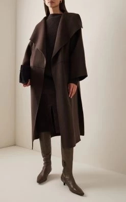 Toteme Signature Wool-Cashmere Coat