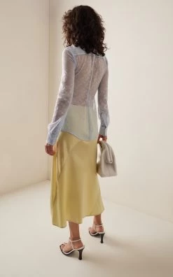 Victoria Beckham Monogram Lace Button-Up Shirt -Lady Fashion Store victoria beckham blue fitted shirt 2