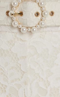 Zimmermann High Tide Lace Shorts 11 Zimmermann High Tide Lace Shorts -Lady Fashion Store zimmermann white high tide lace shorts 4